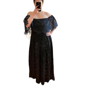 Elegant Navy lace over the shoulder Lace Dress large